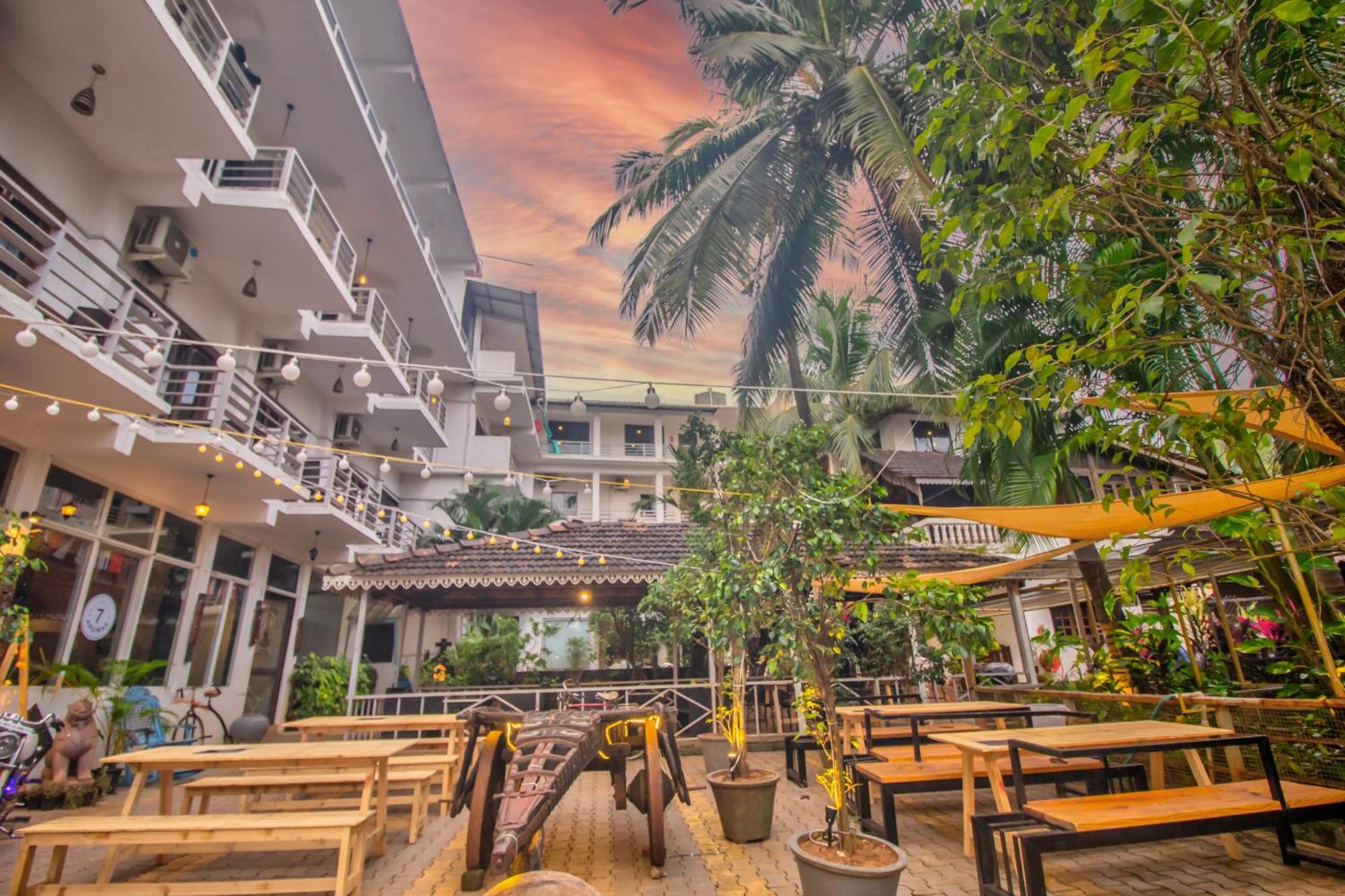Down Da Goa Village Marmagao Exteriör bild